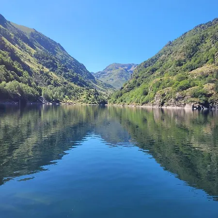Joli En Ariege Avec Piscine Privee بيت للعطل