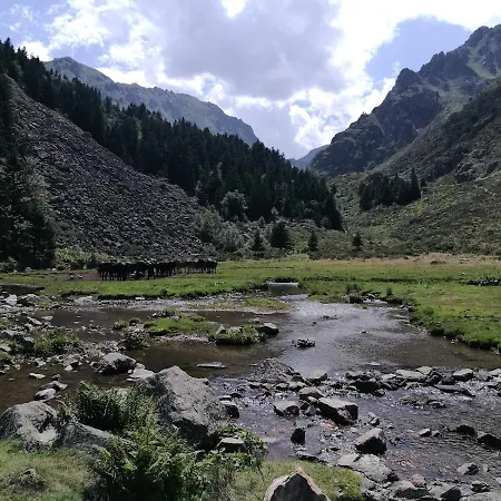 Joli En Ariege Avec Piscine Privee *